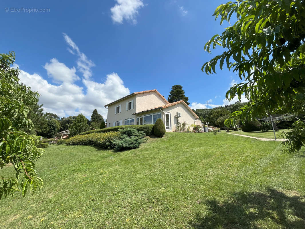 Maison à MORAS-EN-VALLOIRE