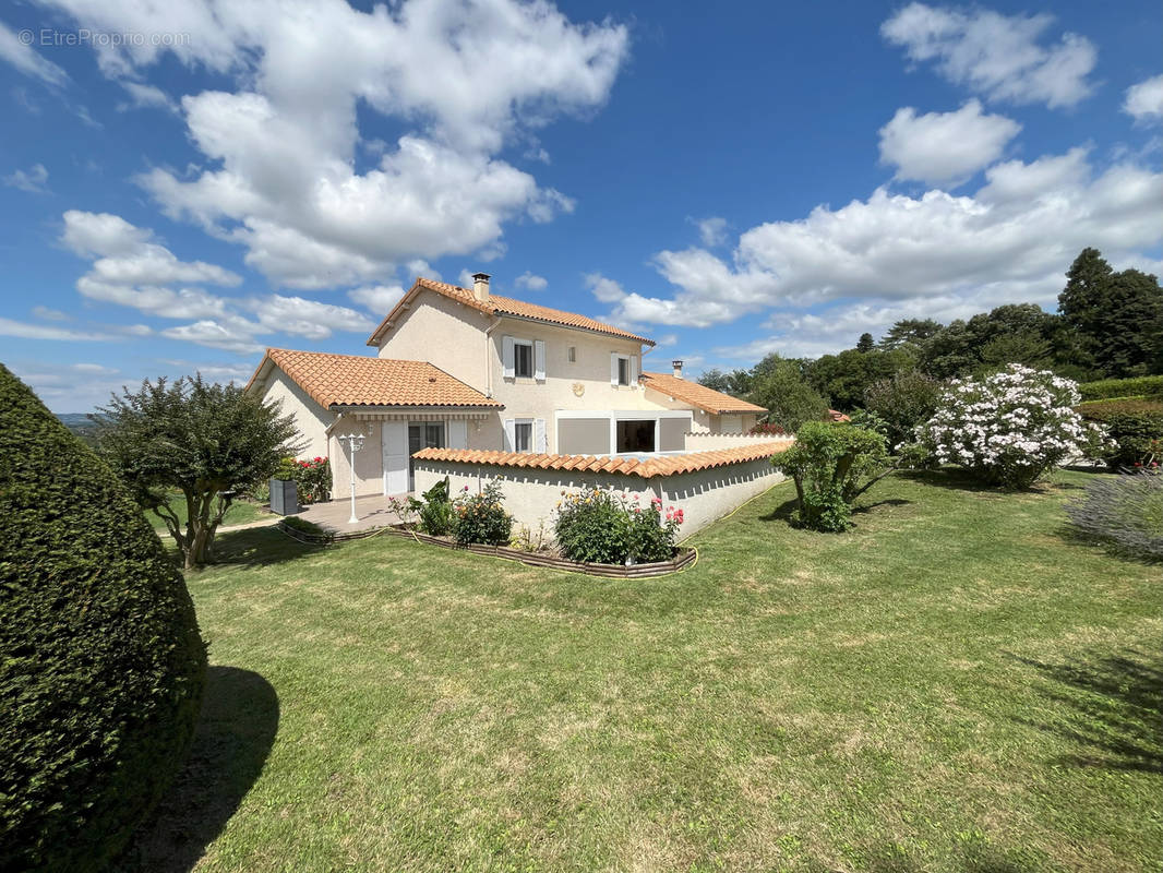 Maison à MORAS-EN-VALLOIRE