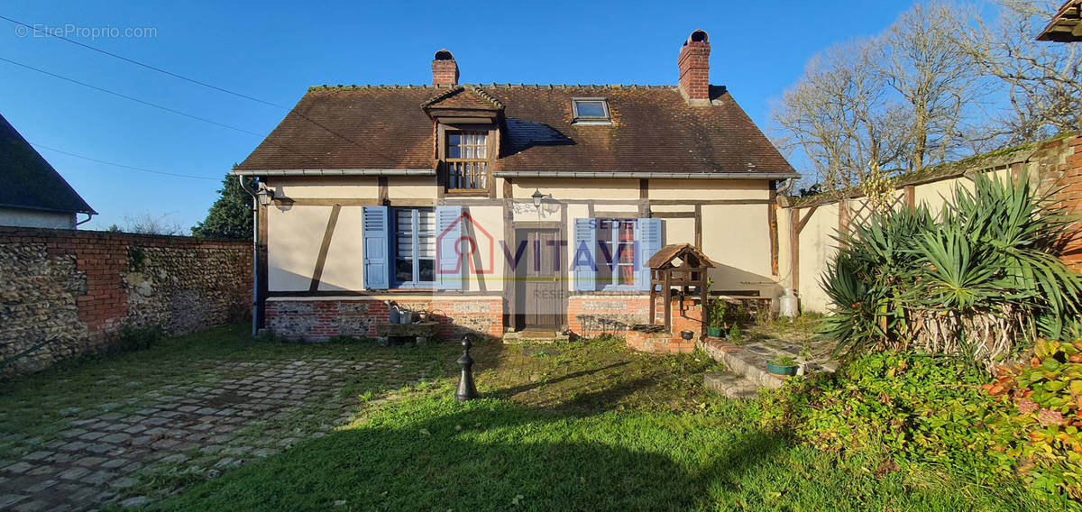 Maison à SAINT-AUBIN-EN-BRAY