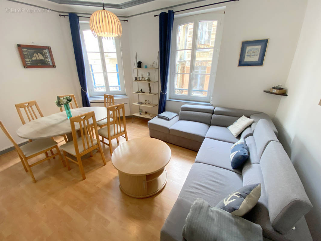 Appartement à TROUVILLE-SUR-MER