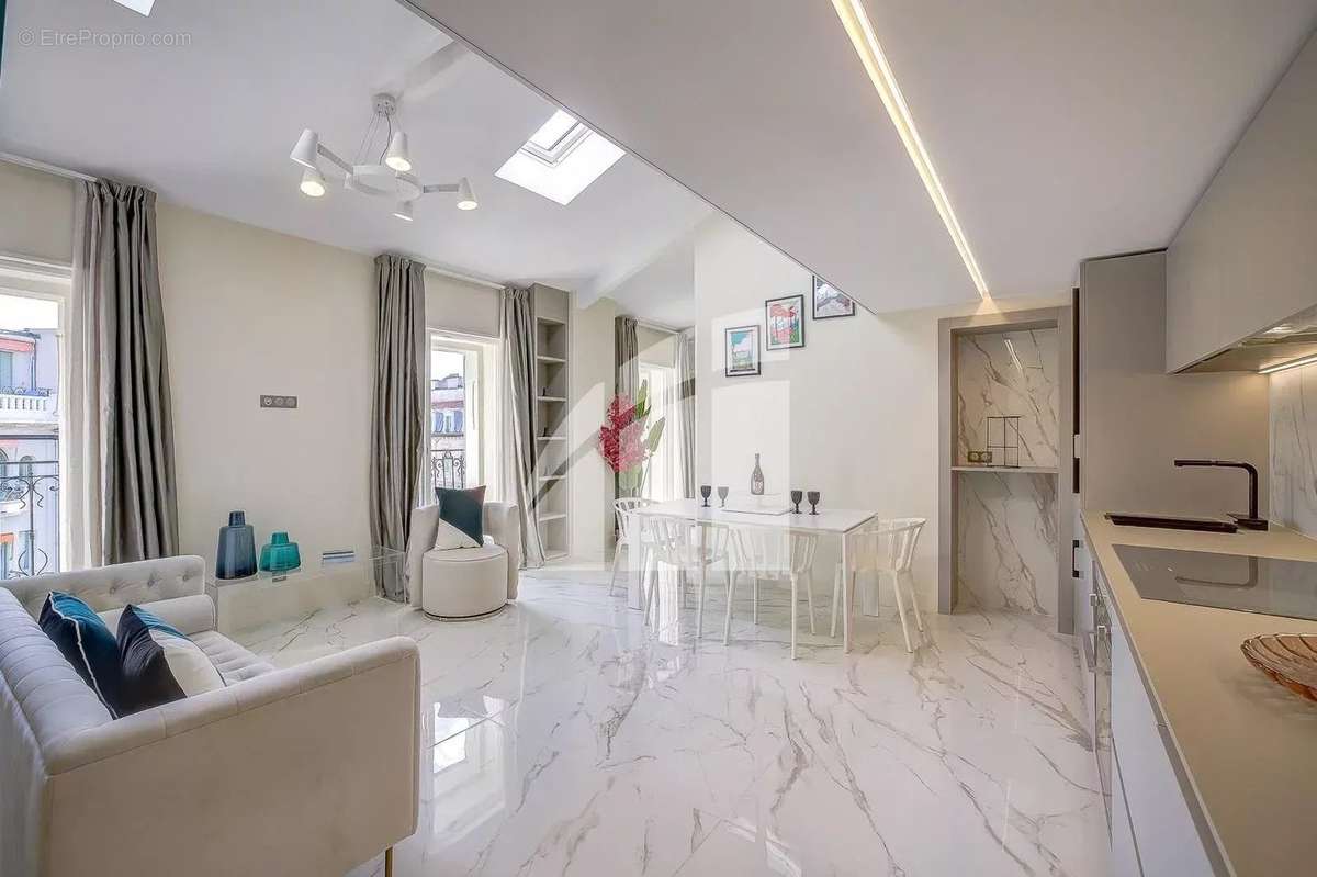 Appartement à NICE