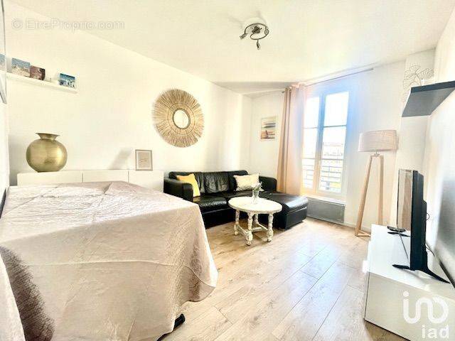 Photo 1 - Appartement à IVRY-SUR-SEINE