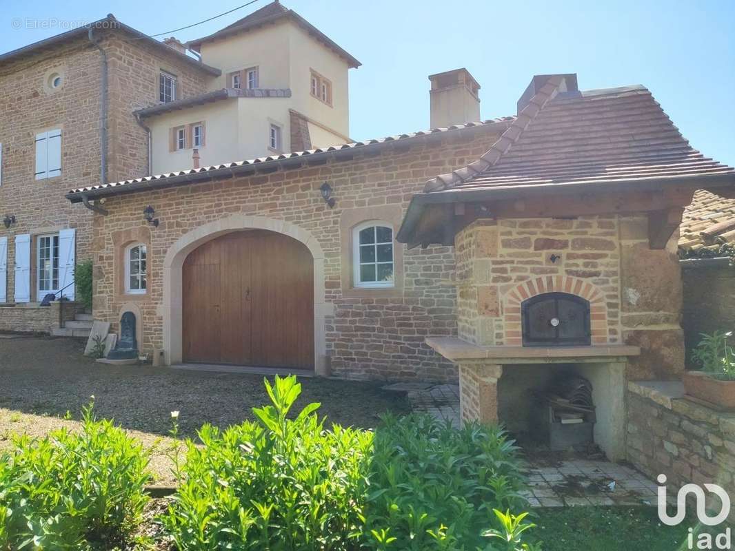 Photo 3 - Maison à CHARNAY-LES-MACON