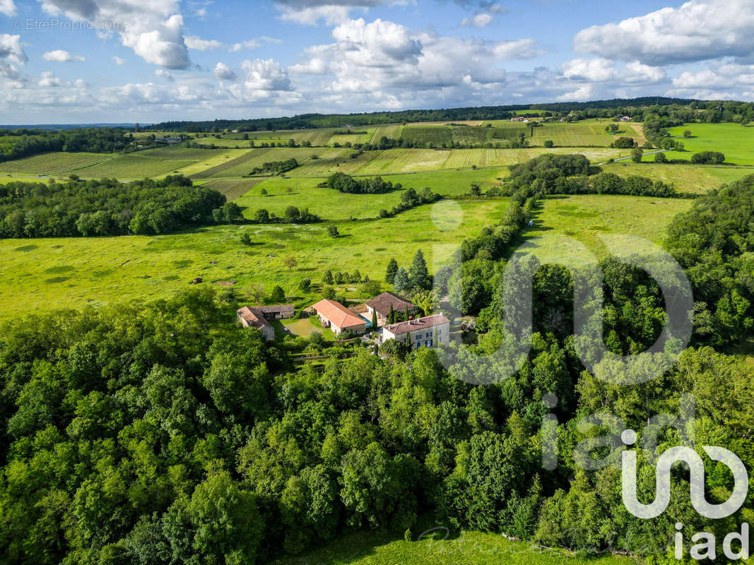 Photo 3 - Maison à VOUTHON