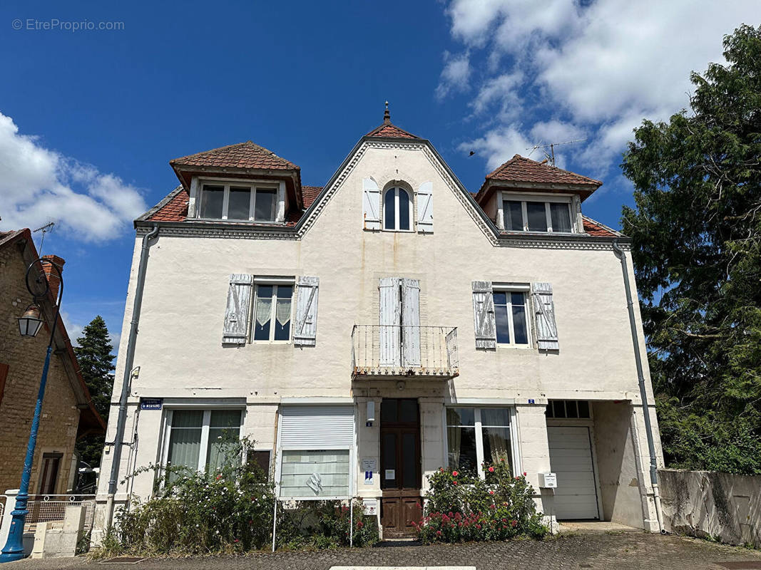 Maison à SAINT-GERMAIN-DU-BOIS