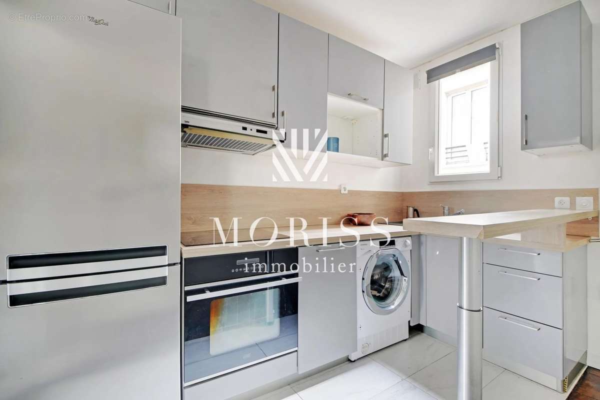 Appartement à PARIS-18E