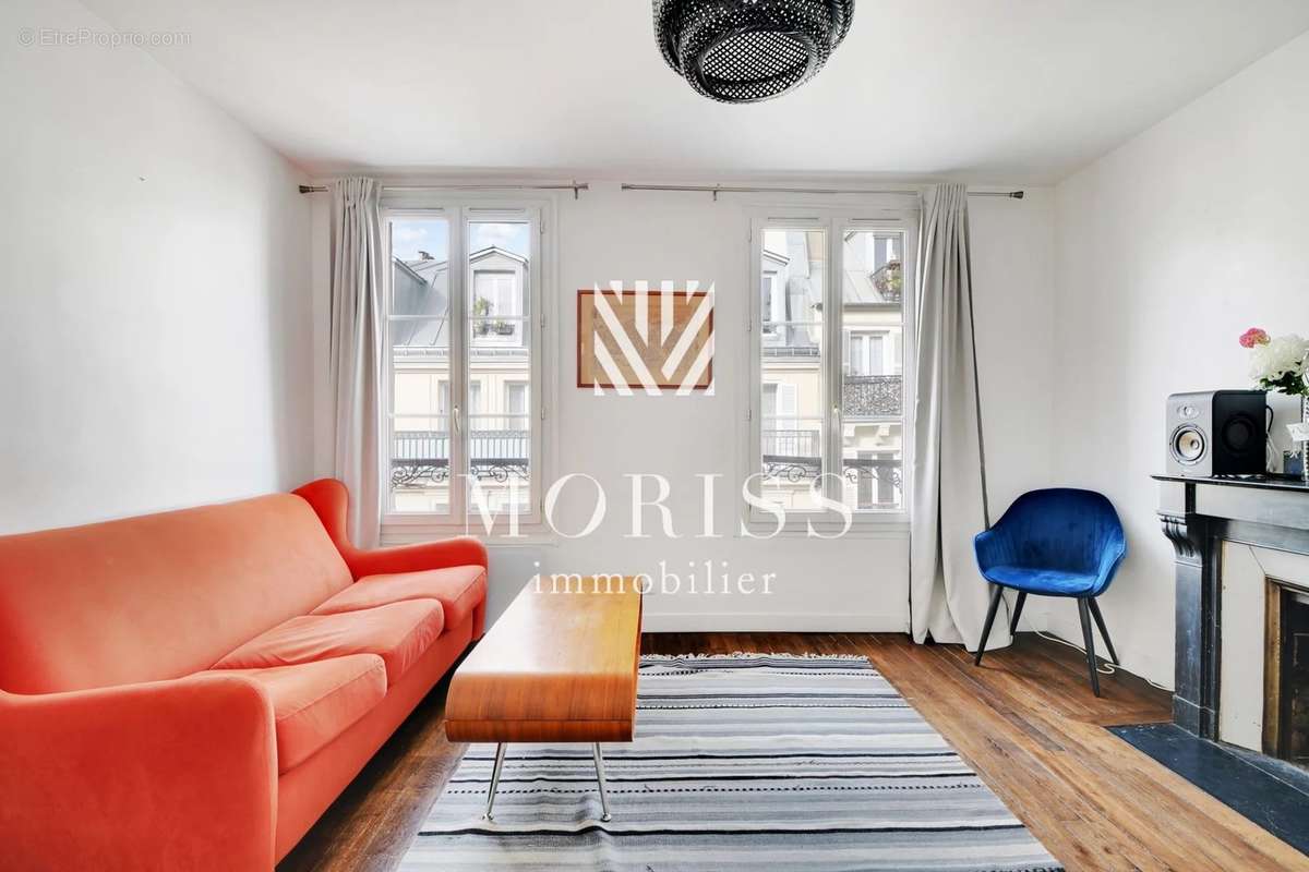 Appartement à PARIS-18E