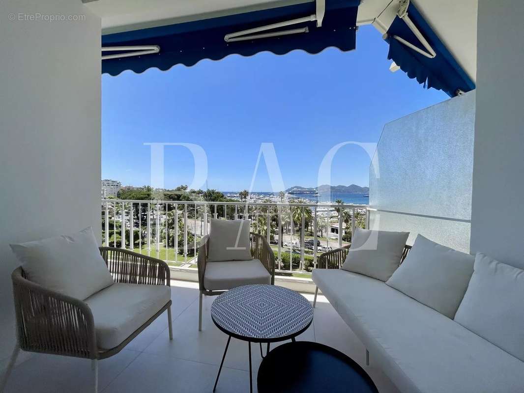 Appartement à CANNES