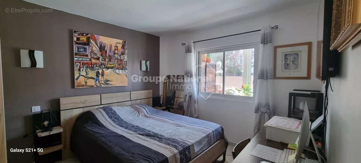 Appartement à SIX-FOURS-LES-PLAGES