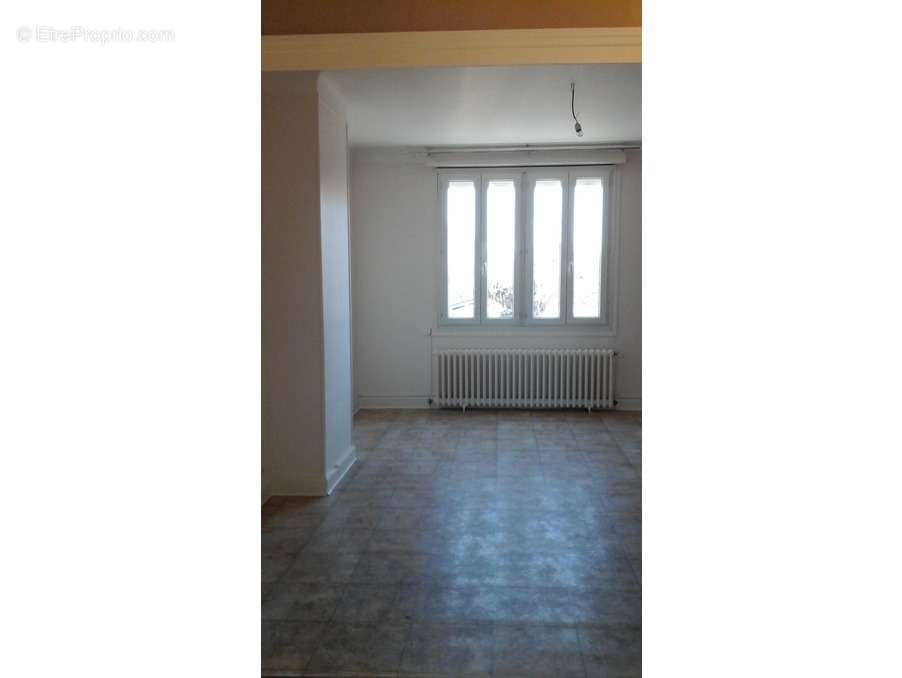 Appartement à BOURBON-LANCY