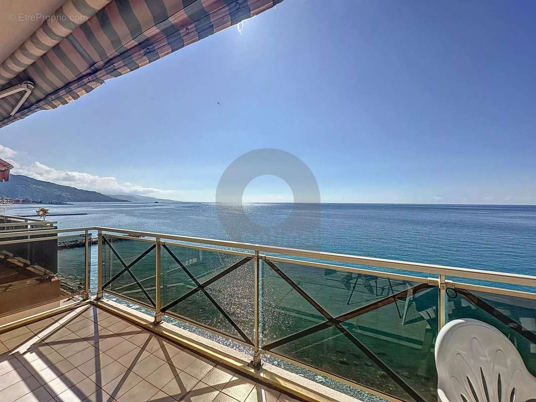 Appartement à MENTON