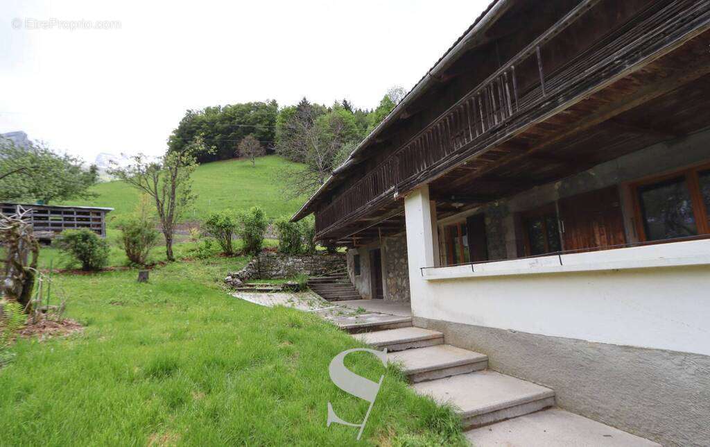 Maison à LES CLEFS