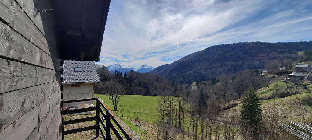 Maison à TALLOIRES