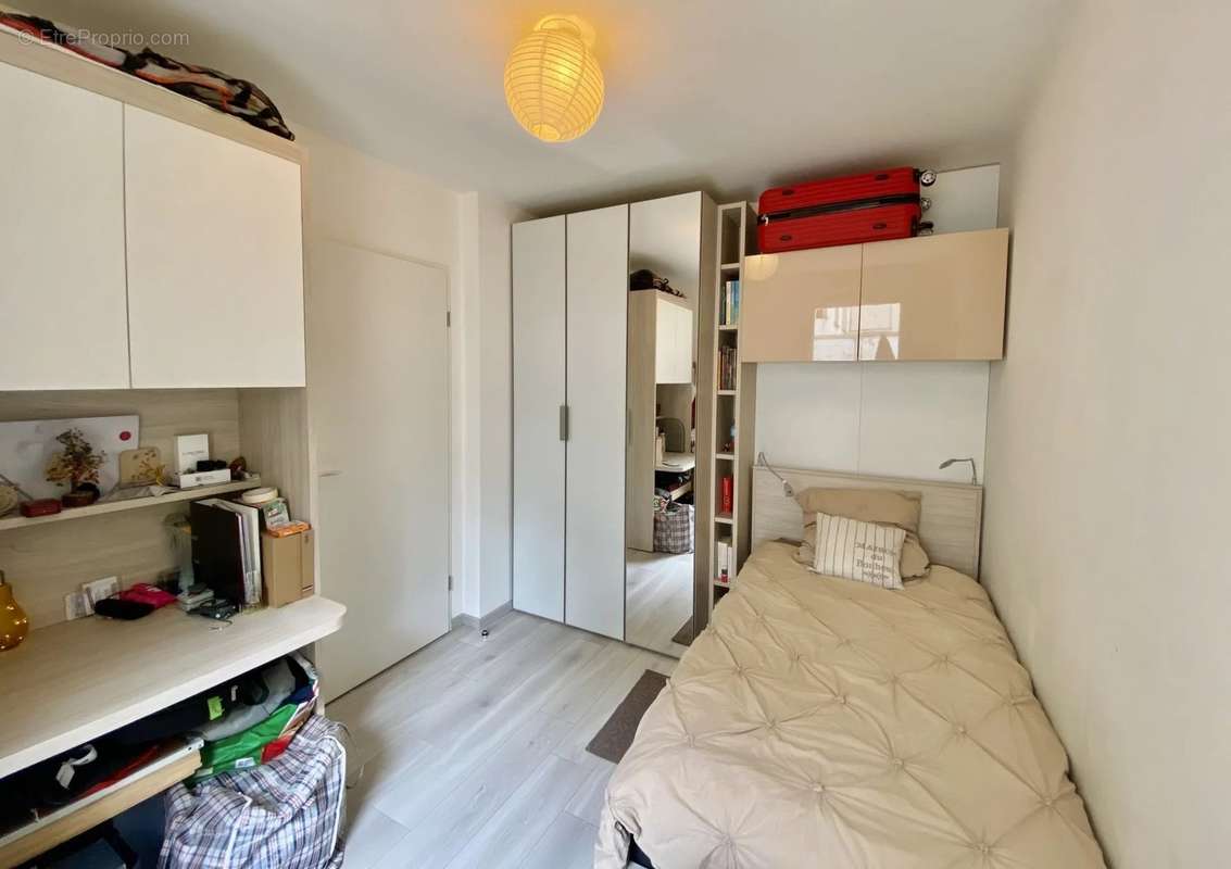 Appartement à AUBERVILLIERS