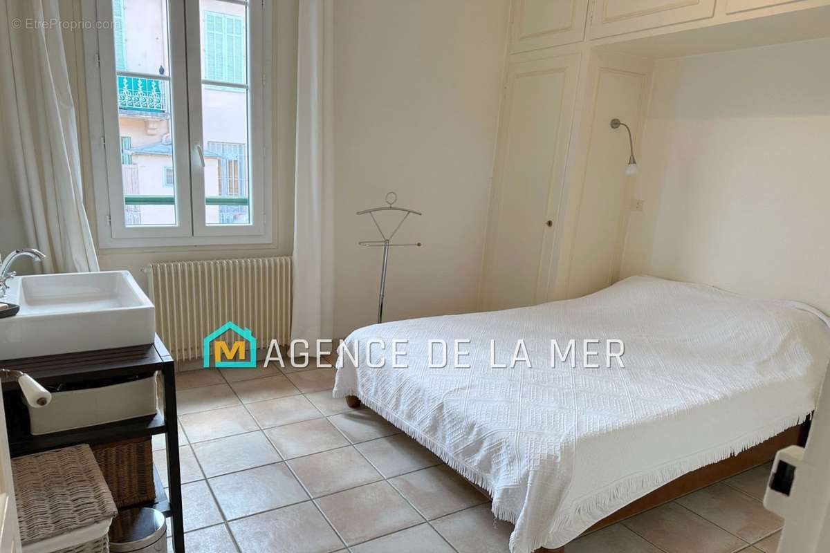 Appartement à MANDELIEU-LA-NAPOULE