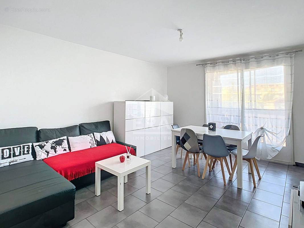 Appartement à MARSEILLE-14E