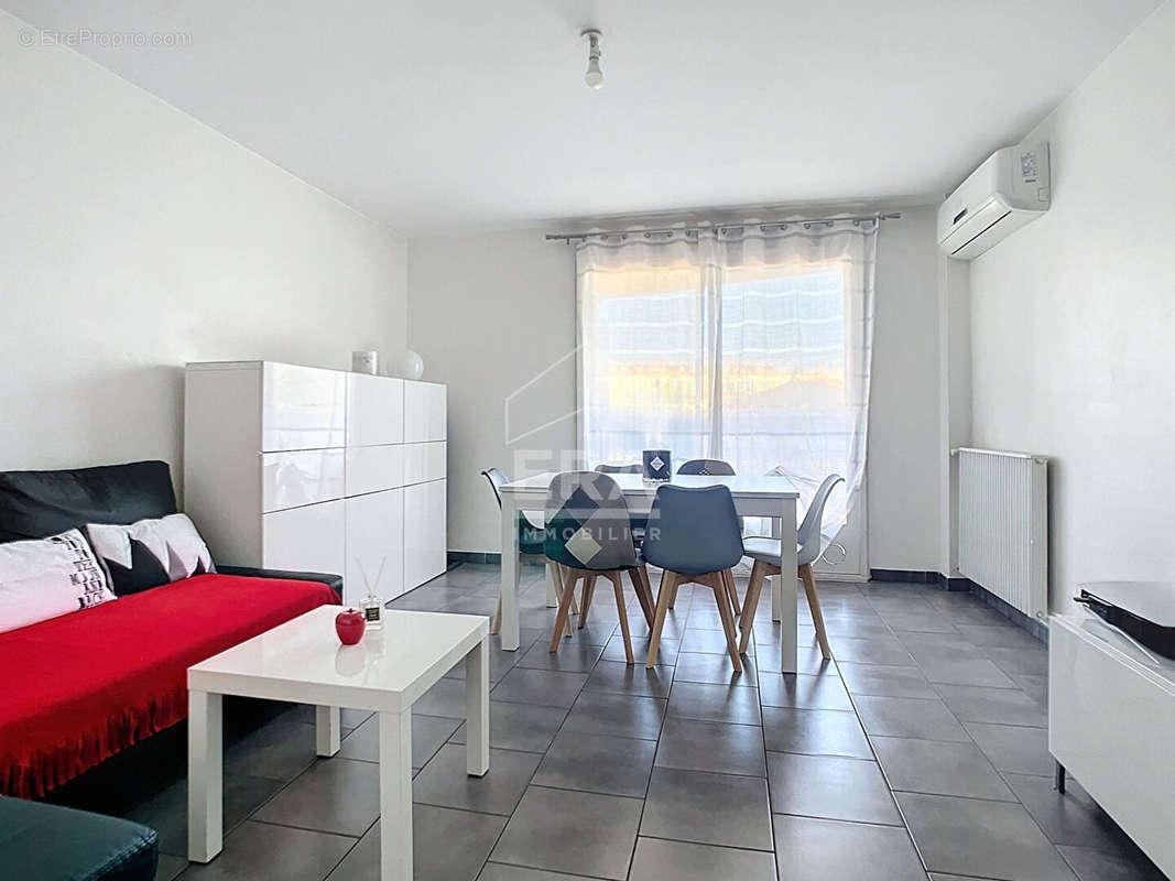 Appartement à MARSEILLE-14E