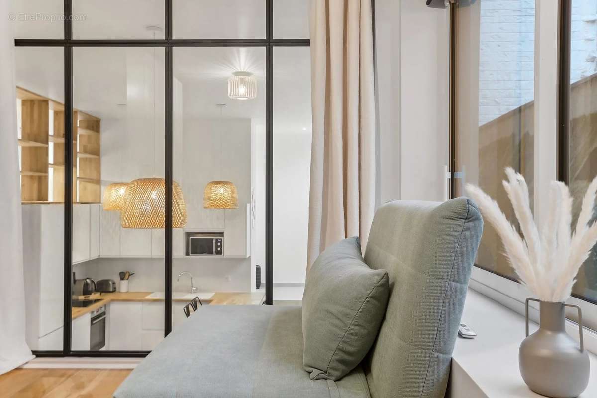 Appartement à PARIS-11E