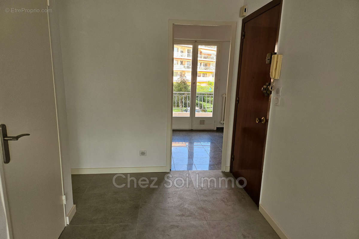 Appartement à CAGNES-SUR-MER