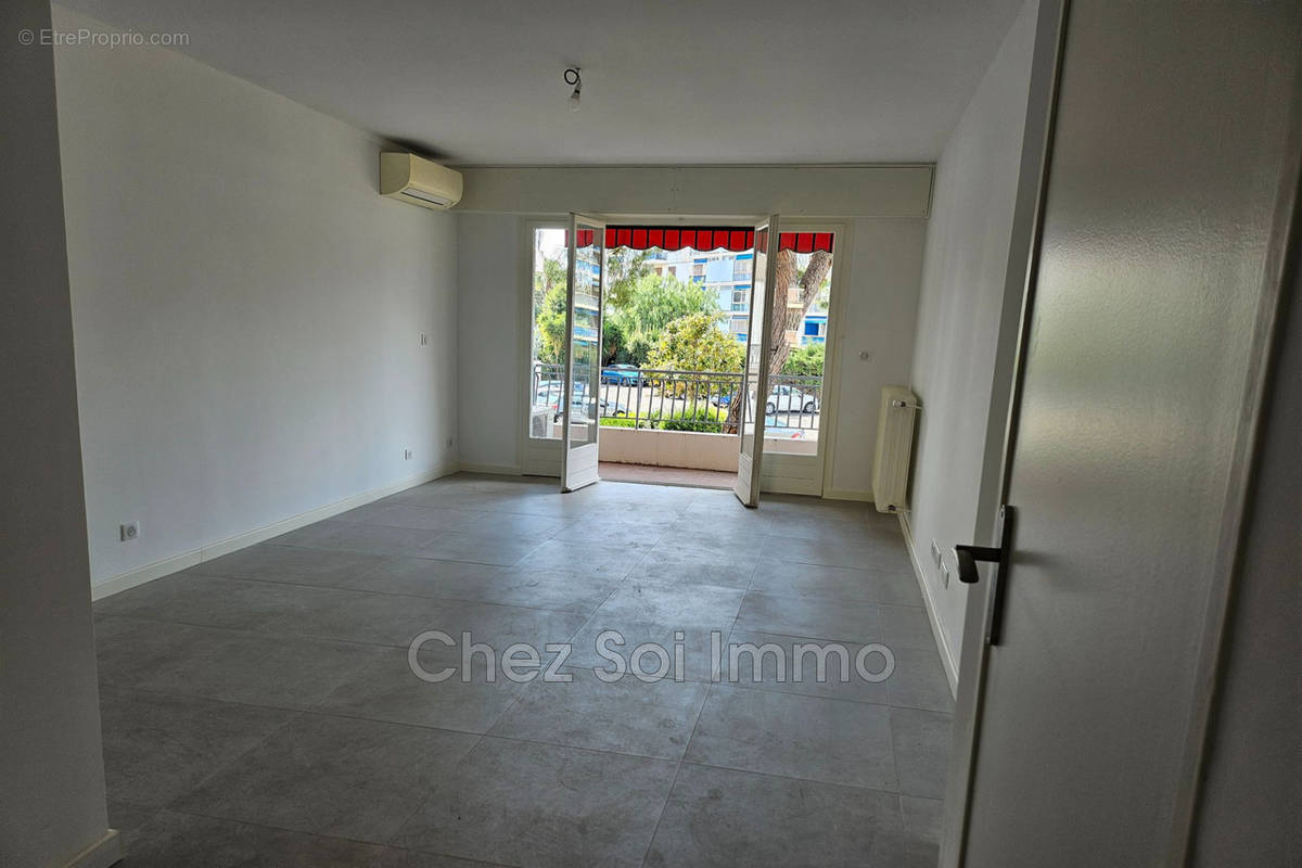 Appartement à CAGNES-SUR-MER