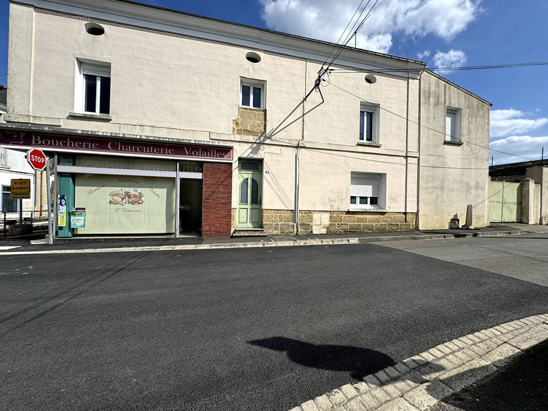 Appartement à DOUE-LA-FONTAINE