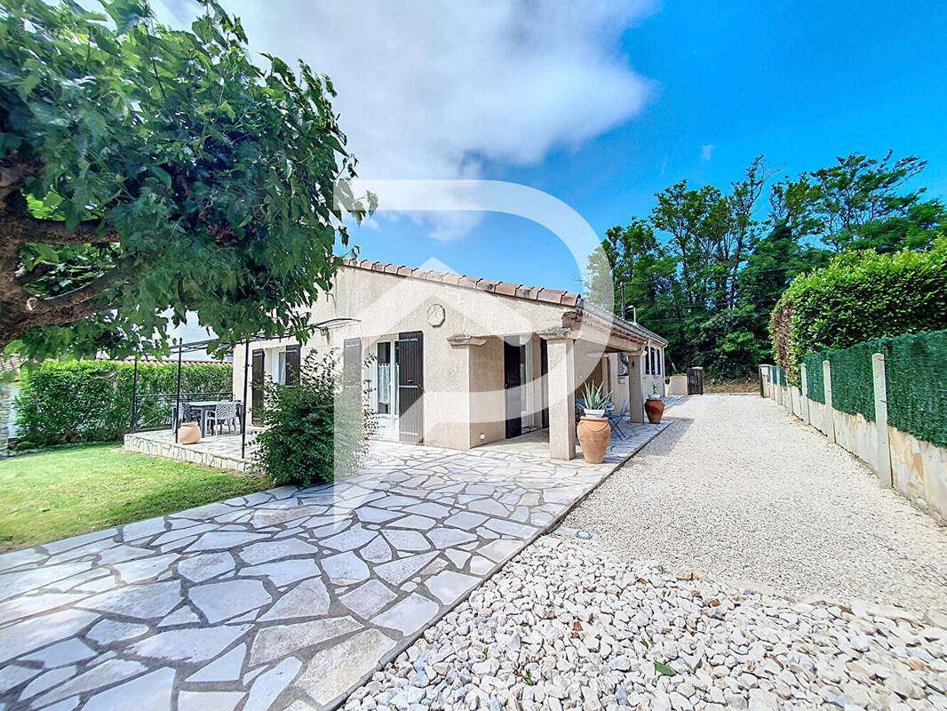 Maison à CHATEAUNEUF-DU-RHONE