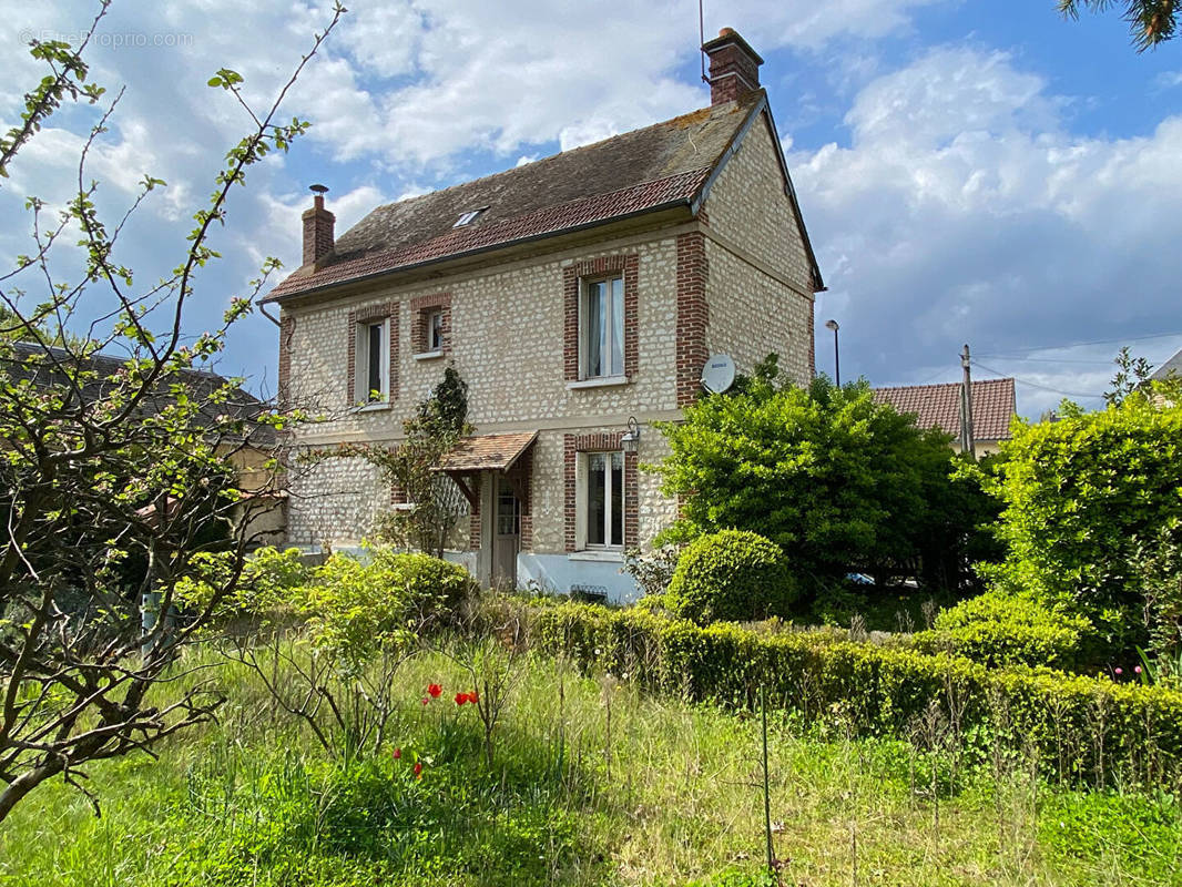 Maison à ANDE