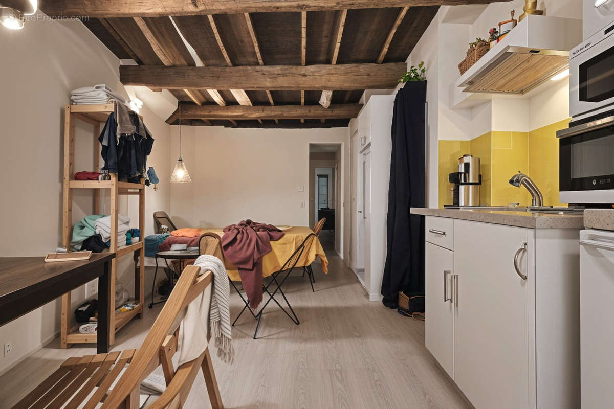 Appartement à MARSEILLE-2E