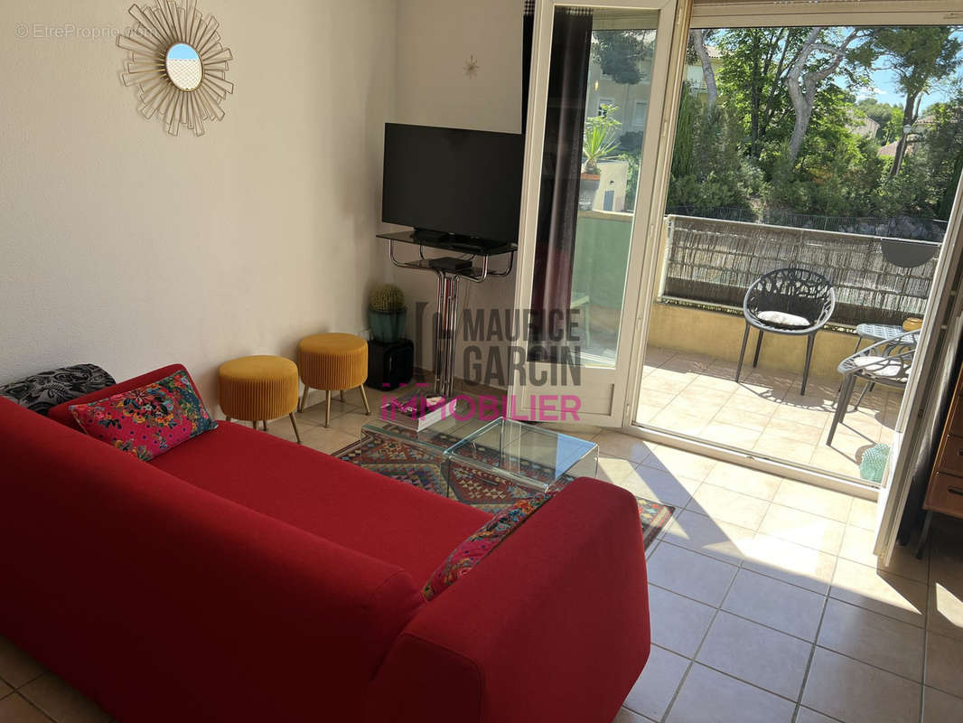 Appartement à VILLENEUVE-LES-AVIGNON