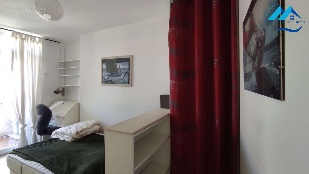 Appartement à MARSEILLE-1E