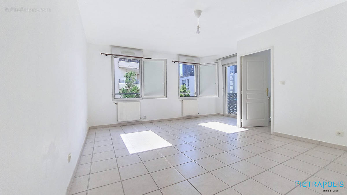 Appartement à LYON-3E