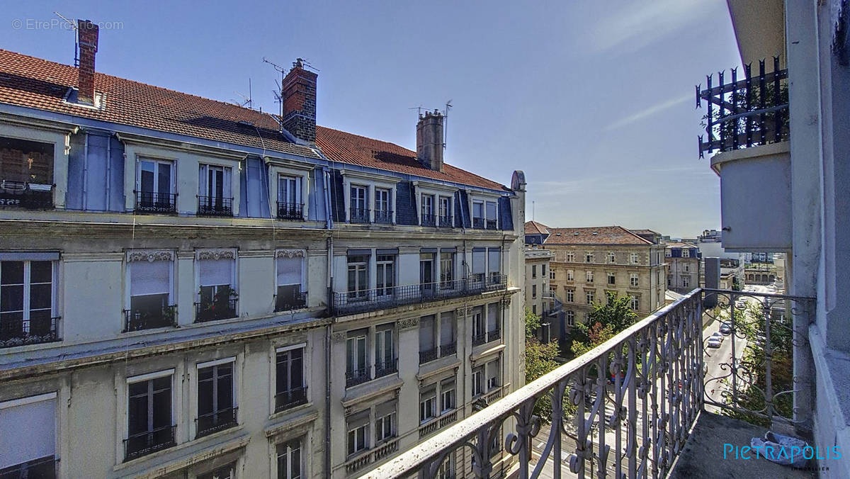 Appartement à LYON-7E