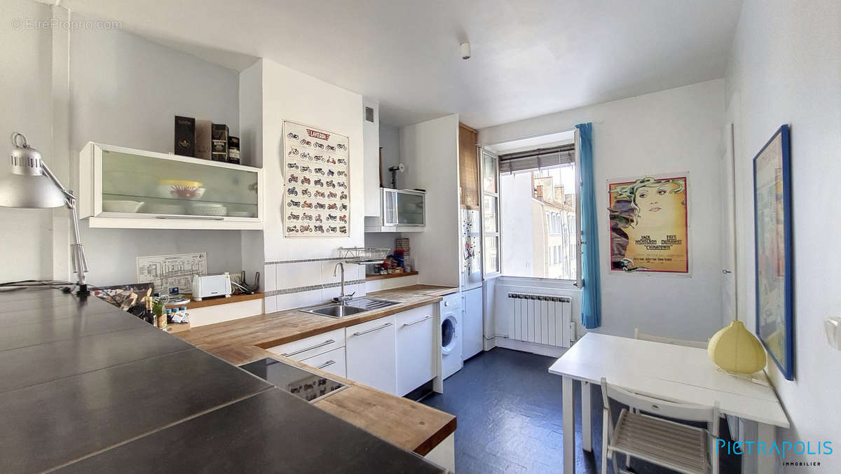 Appartement à LYON-7E