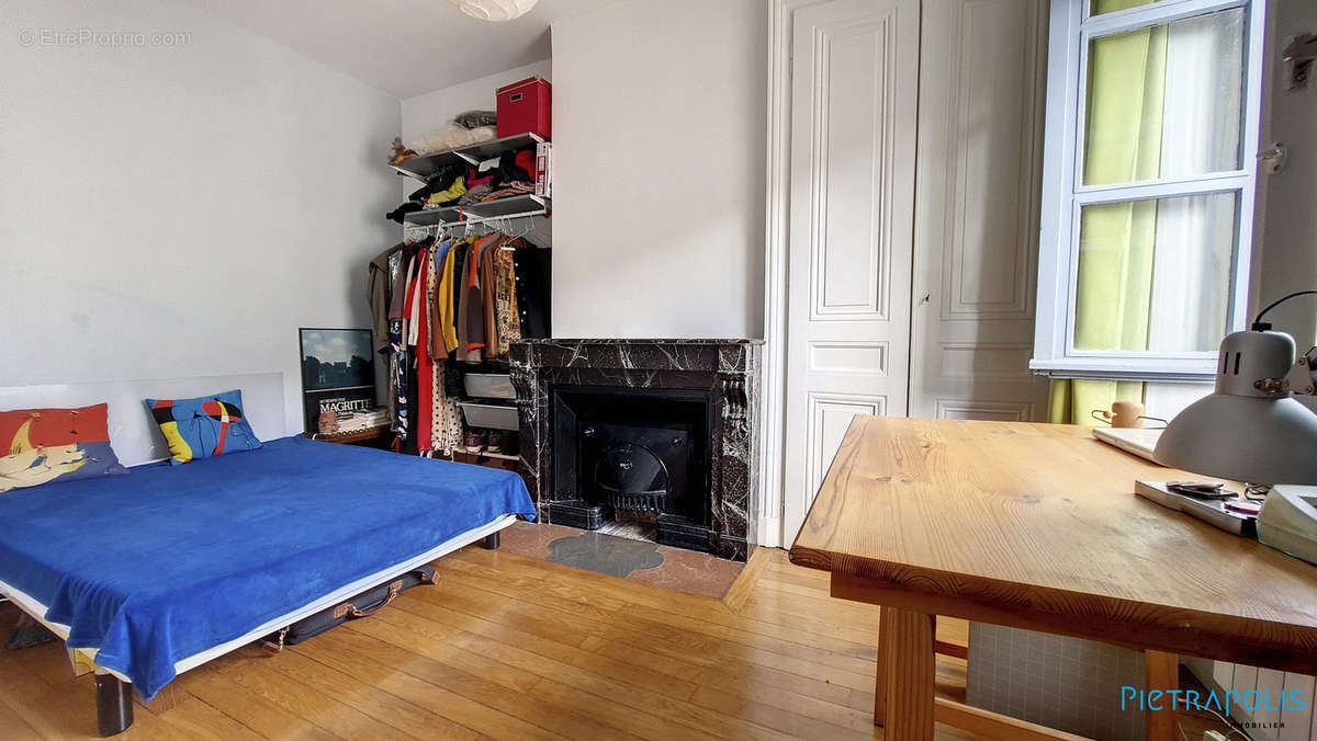 Appartement à LYON-7E