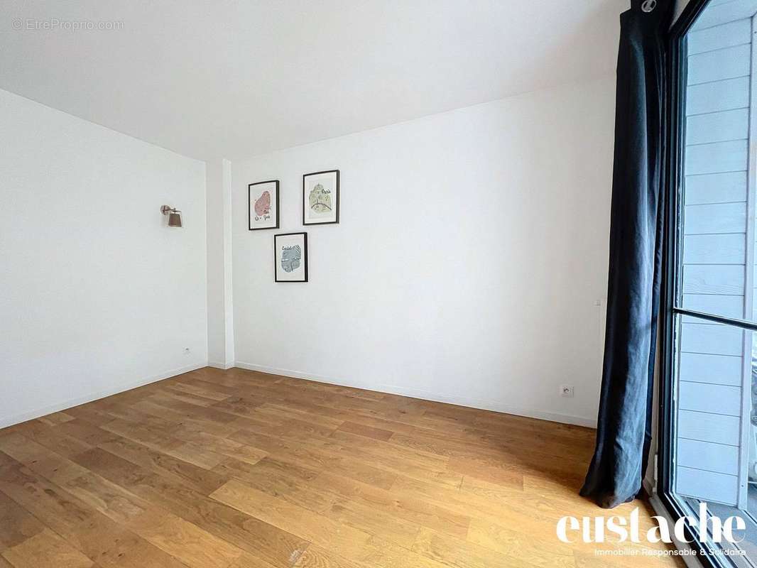 Appartement à PARIS-19E