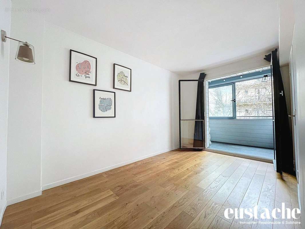 Appartement à PARIS-19E