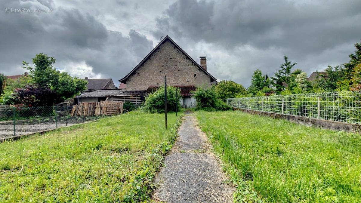 Maison à CHOISEY