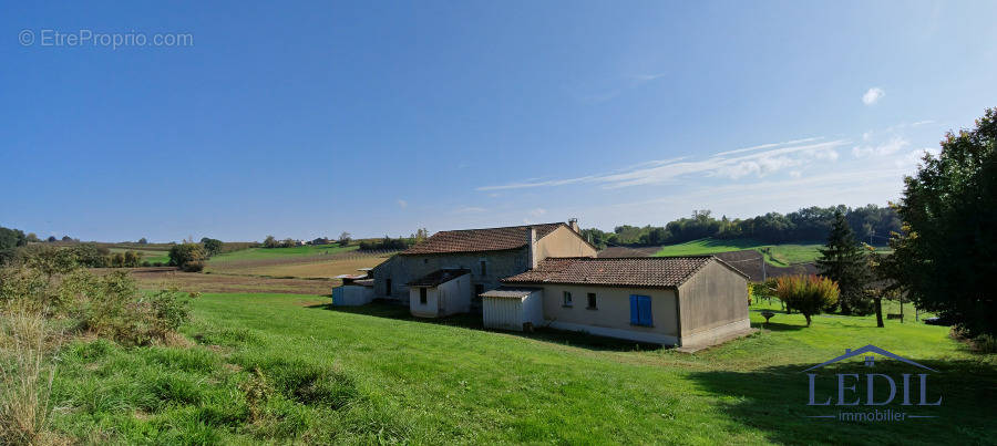 Maison à MONSEGUR