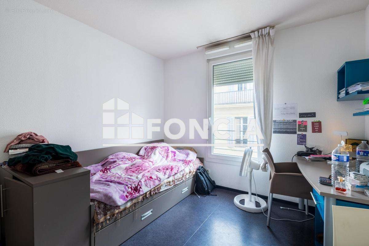 Appartement à MARSEILLE-3E