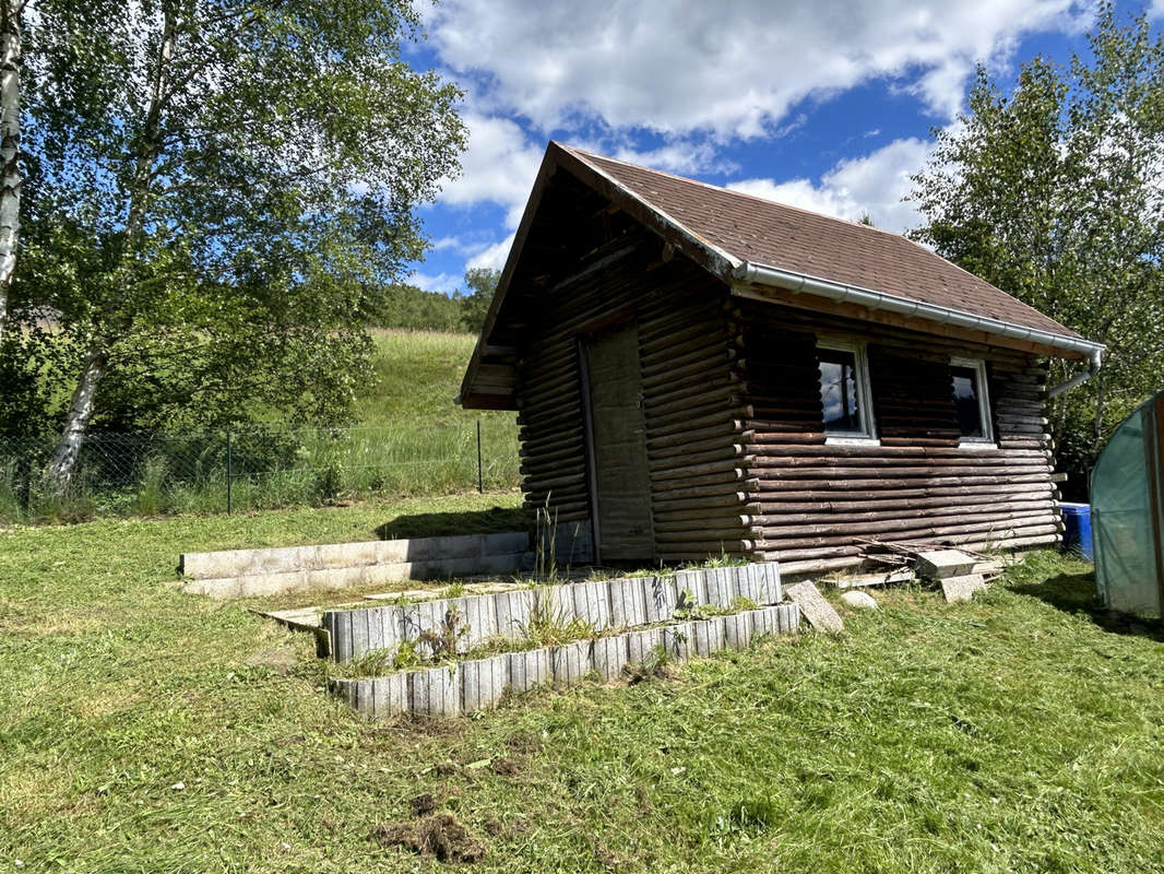 Maison à LE THOLY