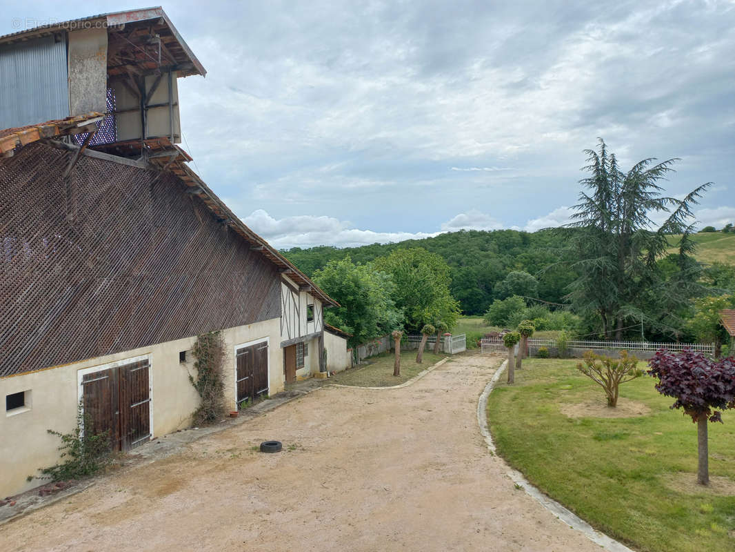 Maison à MIRANDE