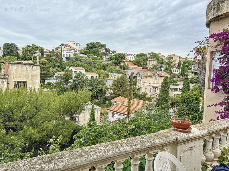 Maison à MARSEILLE-7E