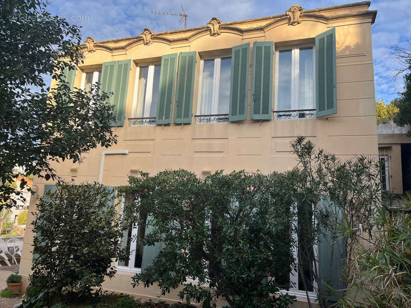 Maison à MARSEILLE-7E