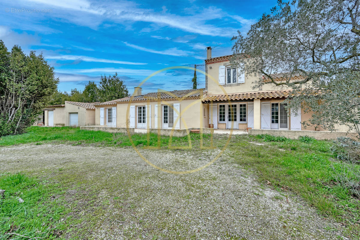 Maison à ARLES