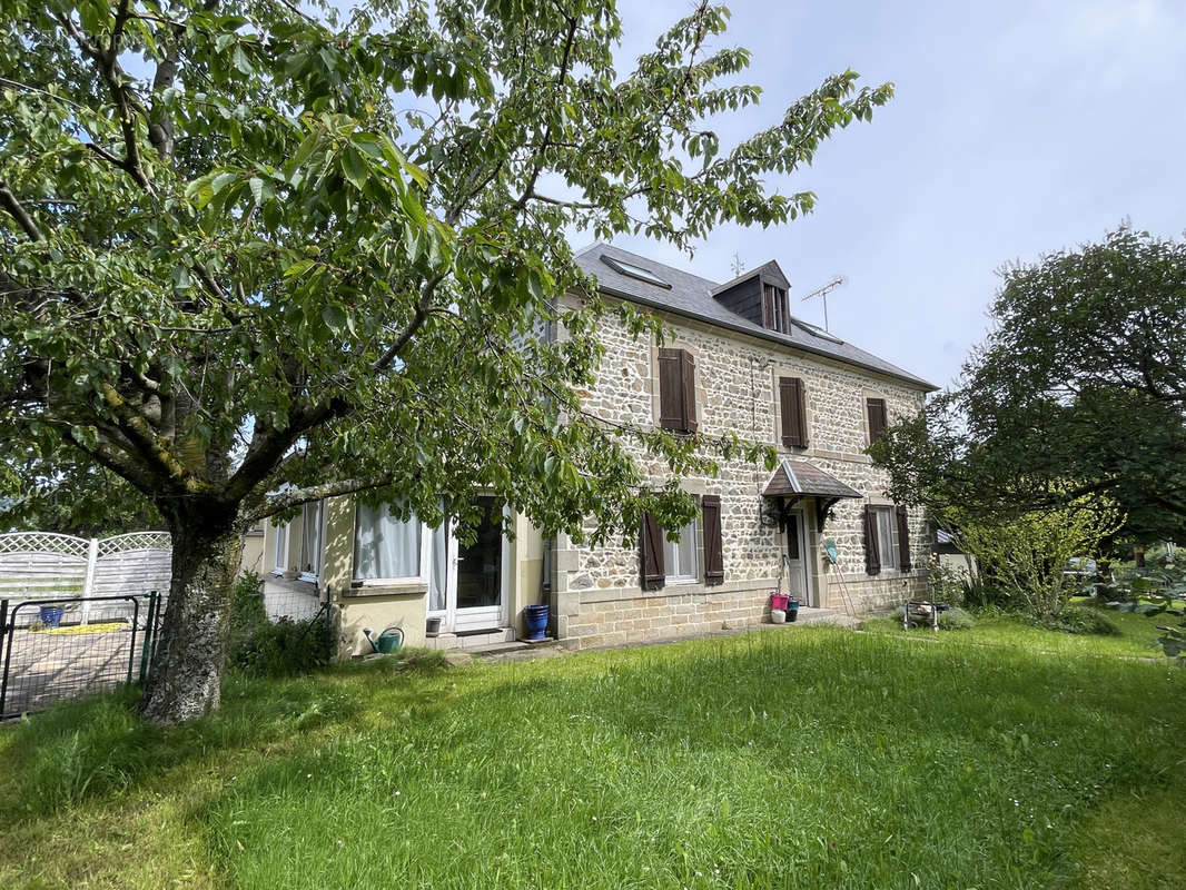 Maison à SAINT-MAIGNER