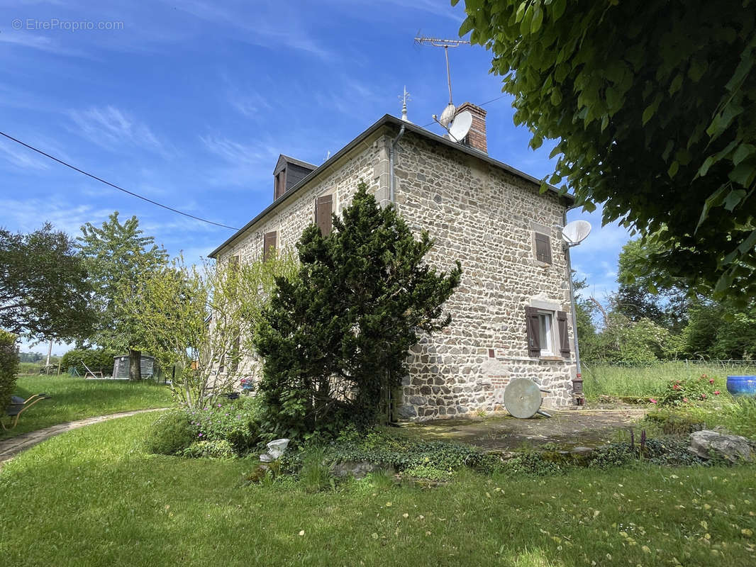 Maison à SAINT-MAIGNER