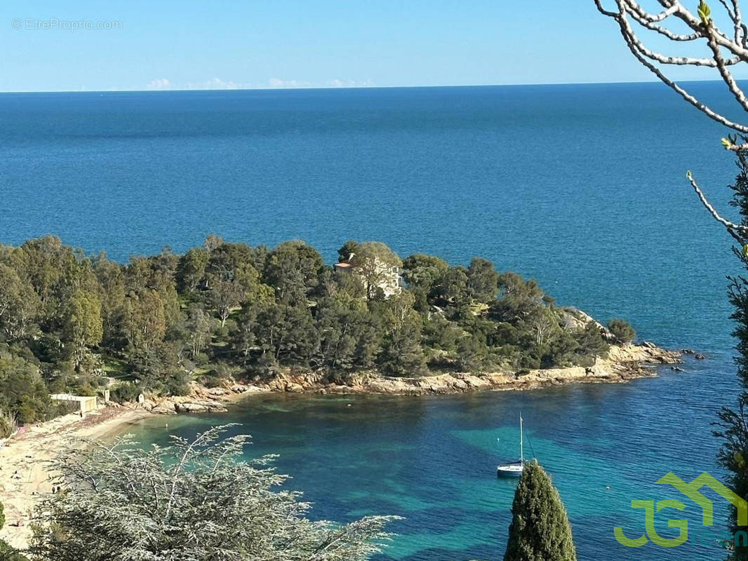 Appartement à LE LAVANDOU