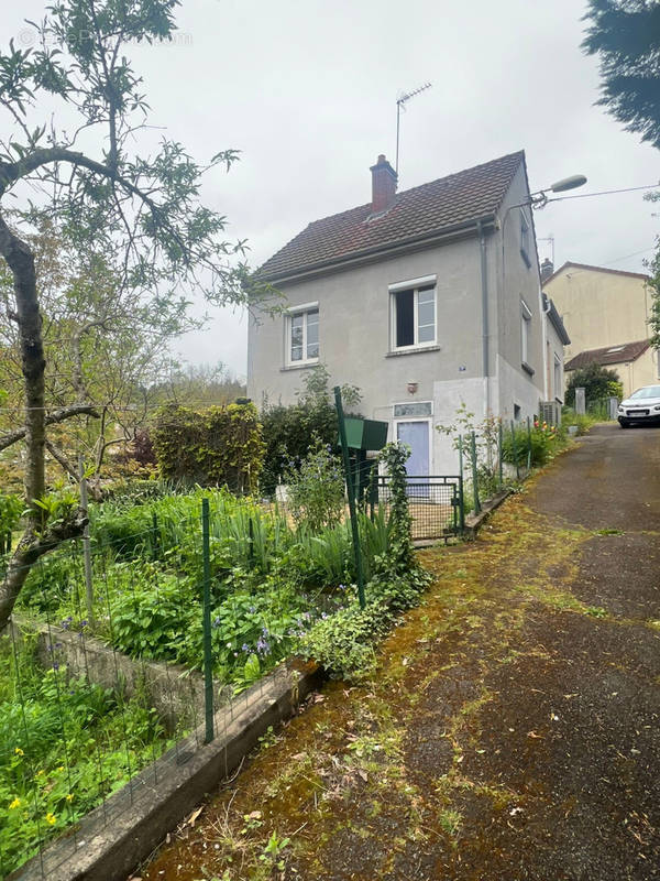 Maison à LE CREUSOT