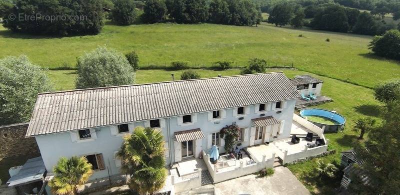 Maison à LANDORTHE