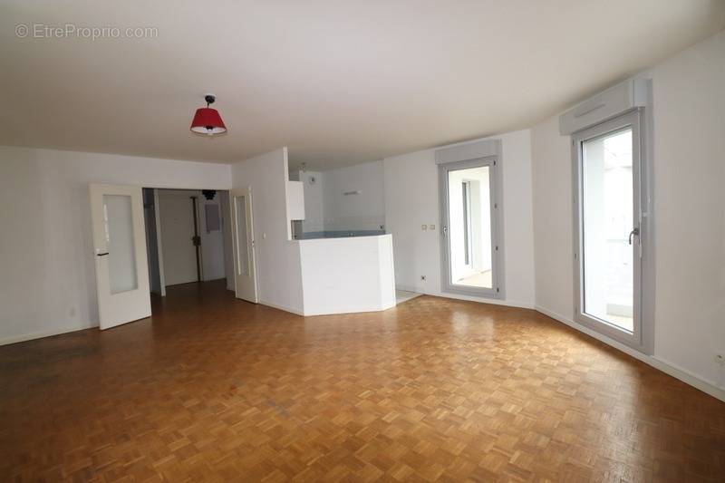 Appartement à LYON-7E